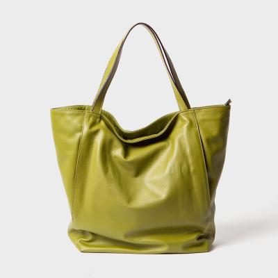 Bolso doble asa de piel