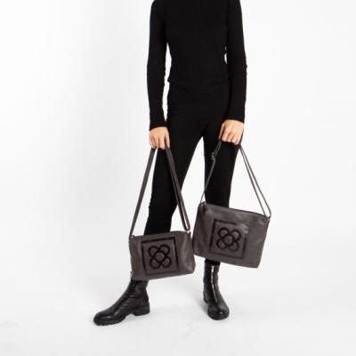 Bolso bandolera baldosa Barcelona